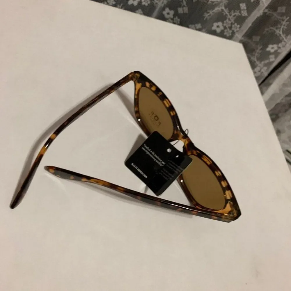 POP Eyewear pop eyewear